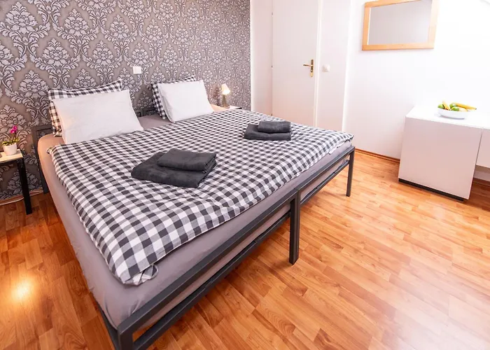 Stribrna Lhota Maison d'hôtes Mníšek pod Brdy